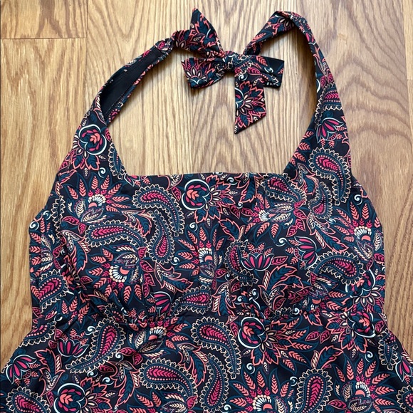 Lands' End Black and Coral Paisley One Piece Halter size 1X 16W 18W - Picture 2 of 5